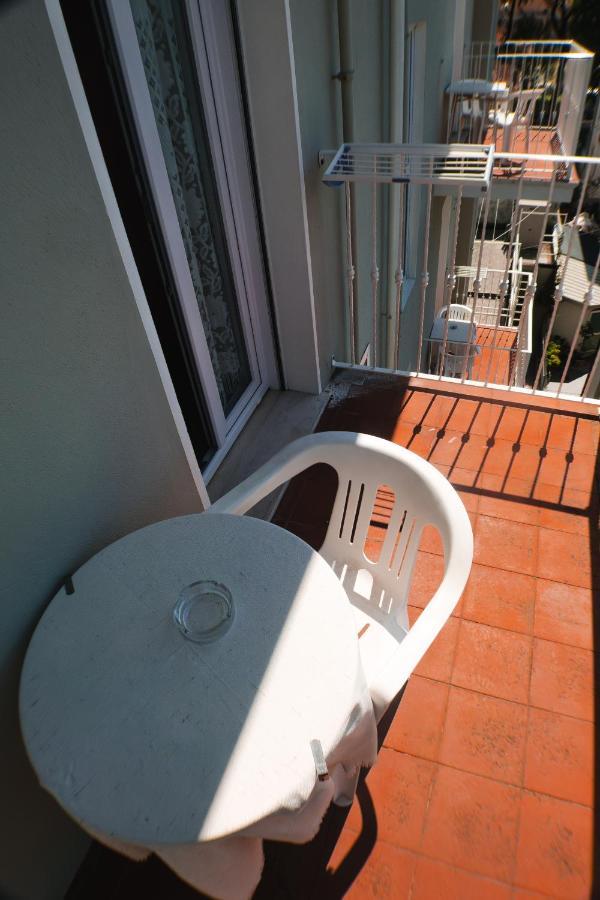 Hotel Jolie Riccione Exterior foto